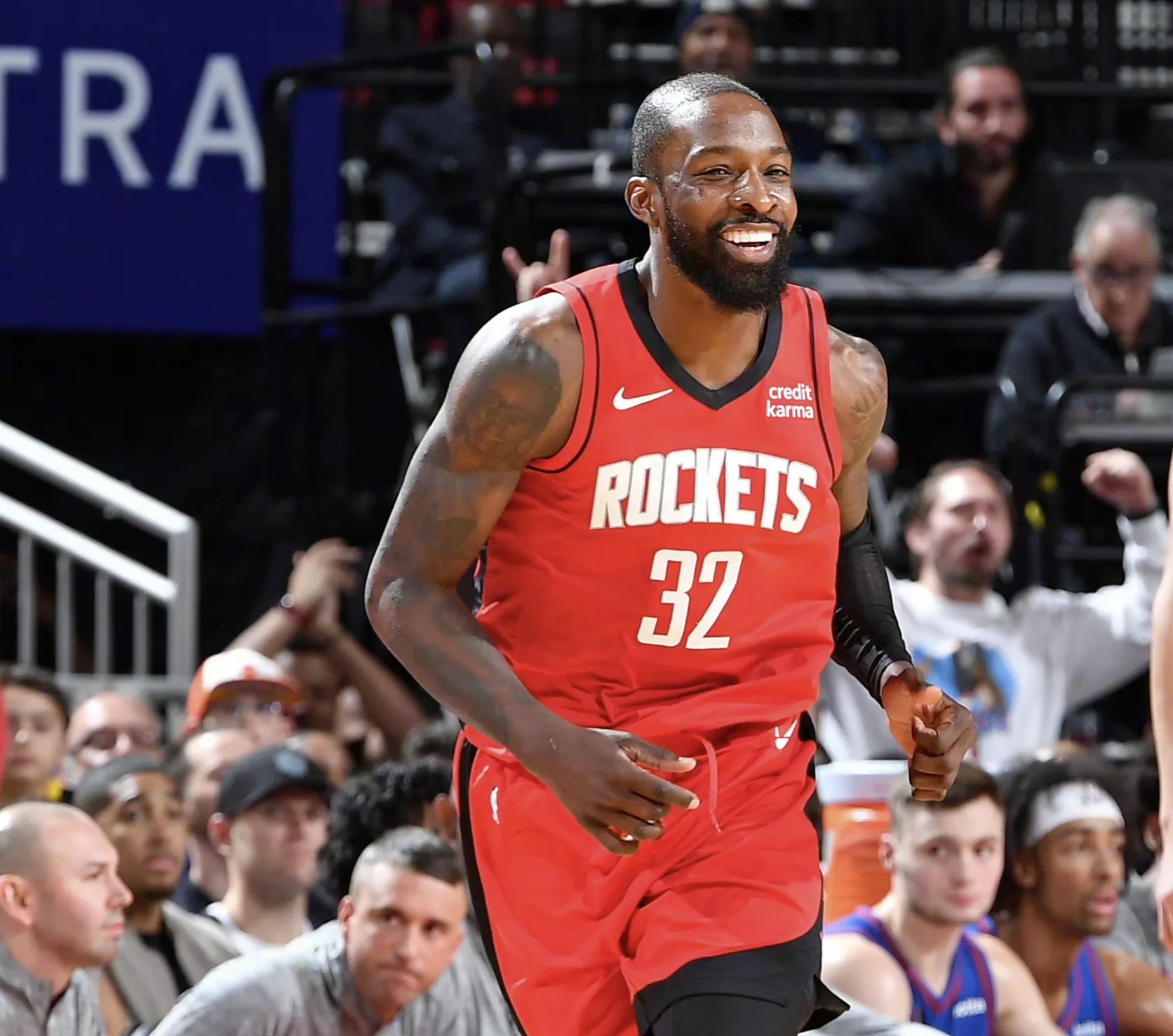 开云 -关于集结日休斯敦火箭备战全明星赛；内部沟通细节曝光；球迷炸锅；医务组通报恢复的信息